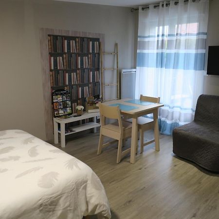 Les Collinades De Chalons Hotel Екстериор снимка