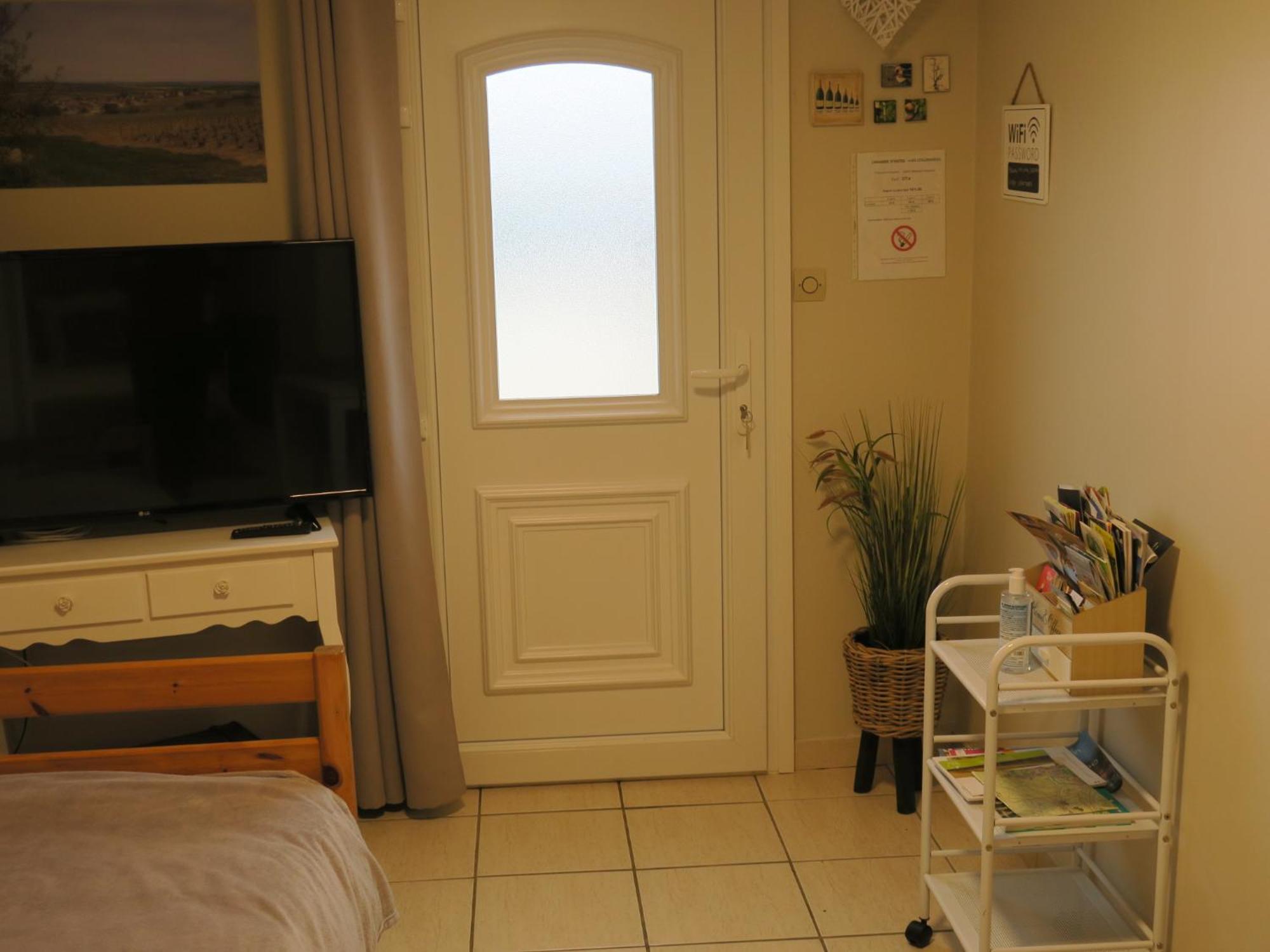 Les Collinades De Chalons Hotel Екстериор снимка